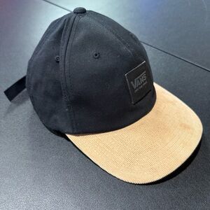 Vans Black and Tan Hat
